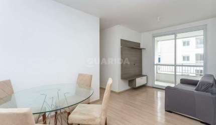 Apartamento semi mobiliado de 3 dormitórios e 1 vaga no bairro Humaitá!