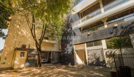 Prédio no Bairro Jardim Botânico.