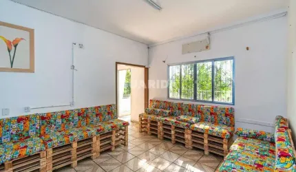 Casa Residencial/Sobrado com 4 dormitórios, 1 vaga de garagem no bairro Alto Petrópolis