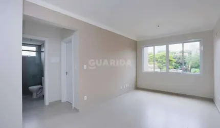 Apartamento com 2 dormitórios, 1 suíte e 2 vagas de garagem no bairro Petrópolis