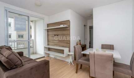Apartamento semi mobiliado de 2 dormitórios e 1 vaga no bairro Humaitá!