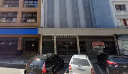 Loja térrea com 300m² no bairro Centro Histórico.