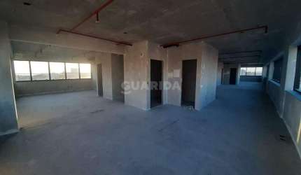 Conjunto comercial com terraço privativo no bairro Moinhos de Vento.