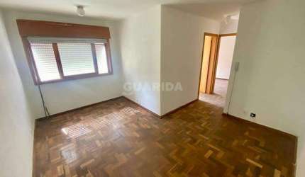 Apartamento com 2 dormitórios no bairro Menino Deus