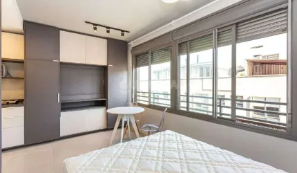 Apartamento mobiliado com 1 dormitório no bairro Cidade Baixa