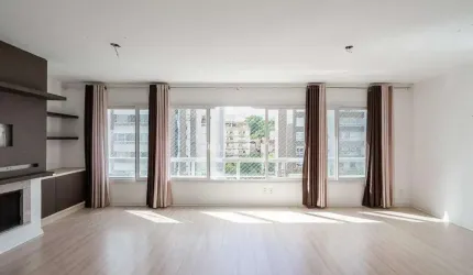 Apartamento com 4 suítes e 3 vagas de garagem no coração do bairro Menino Deus!