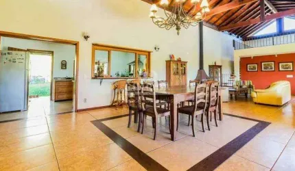 Casa em condomínio com 5 dormitórios no Bairro Vila Nova