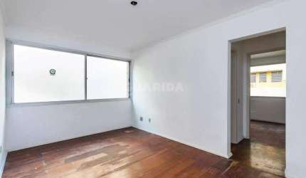 Apartamento com 1 dormitório no bairro Centro Histórico