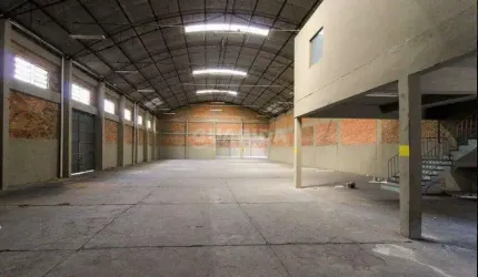Depósito comercial no bairro Navegantes