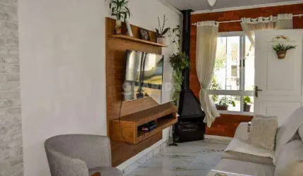 Casa em Condomínio com 2 dormitórios, sendo 1 suíte, para alugar no bairro Hípica.