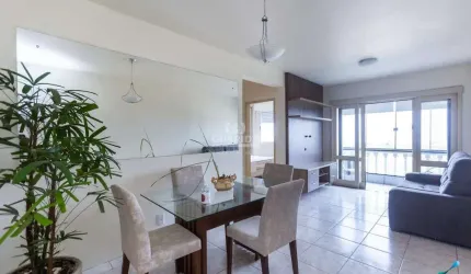 Apartamento mobiliado de 2 dormitórios no bairro Cristal, com VAGA COBERTA e SACADA!