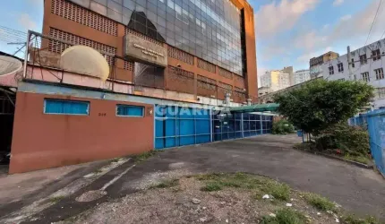 Loja comercial no bairro Centro Historico.