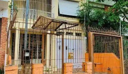 Casa comercial de 227m² no bairro Rio Branco