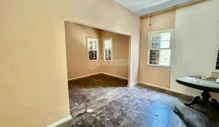 Casa Comercial com 3 vagas de garagem no bairro São João