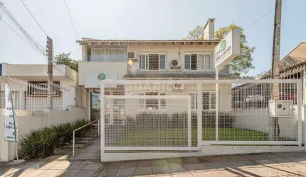 Casa comercial mobiliada no bairro Passo da Areia.