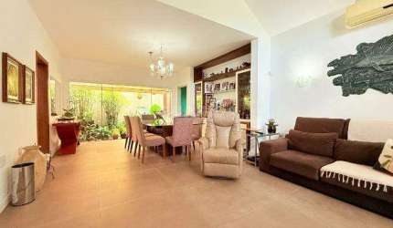 Casa impecável com 5 dormitórios no Bairro Cristal - Porto Alegre/RS