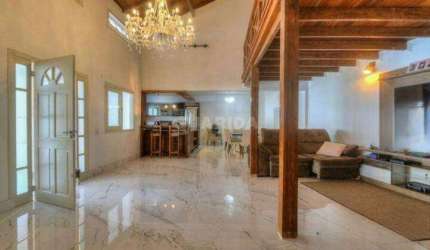 Casa com 4 dormitórios, sendo 2 suítes, para alugar no bairro Ipanema.
