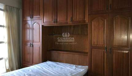 Apartamento mobiliado de 1 dormitório suíte no bairro Centro Histórico.