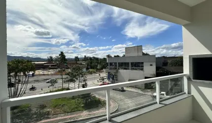 Apartamento à venda com 3 dormitórios (1 suíte) e 2 vagas na região central de I