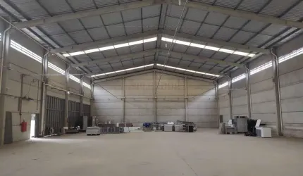 Galpão na Via Expressa – 1.035 m² com Mezanino, Estacionamento.