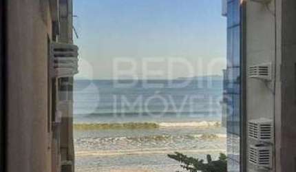 Apartamento 02 dormitórios lateral mar a venda Itapema