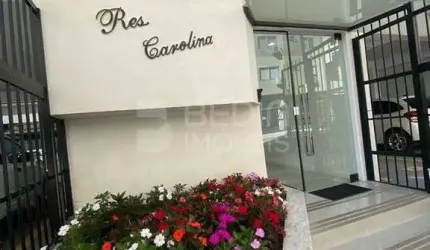 Apartamento 02 dormitórios locação temporada Centro Balneário Camboriú