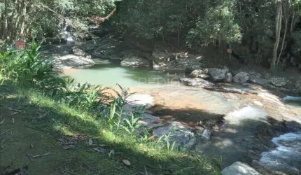 Sítio a  venda Camboriú