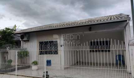 Casa a venda bairro dos Estados Balneário Camboriú