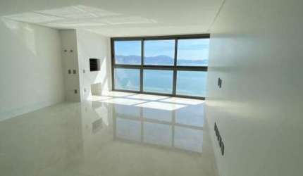 APARTAMENTO ANDAR ALTO - FRENTE MAR - 4 SUÍTES - 3 ou 4 VAGAS - ÁREA DE LAZER COMPLETA