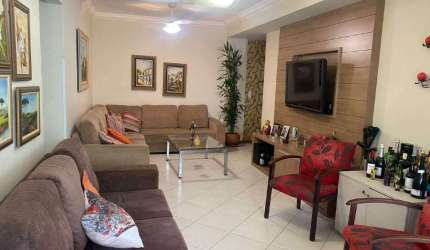APARTAMENTO MOBILIADO - ÓTIMA LOCALIZAÇÃO - À 400M DA PRAIA - 2 DORMITÓRIOS - 1 VAGA
