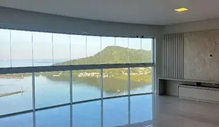APARTAMENTO COM VISTA PANORÂMICA PRIVILEGIADA - 3 SUÍTES - 3 VAGAS - ÁREA DE LAZER COMPLETA - ITAJAÍ/SC