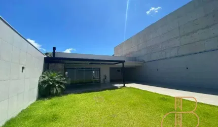 Maravilhosa e ampla casa alto padrão, pronta para morar no bairro da Barra