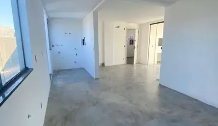 LOCAÇÃO - Amplo apartamento diferenciado novo com 03 suítes + 02 vagas