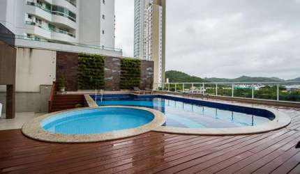 APARTAMENTO ANDAR ALTO, QUADRA MAR, SUPER MOBILIADO