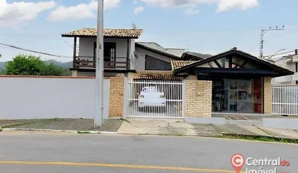 Casa com 3 dormitórios à venda, 174 m² por R$ 4.000.000,00 - Ariribá - Balneário Camboriú/SC