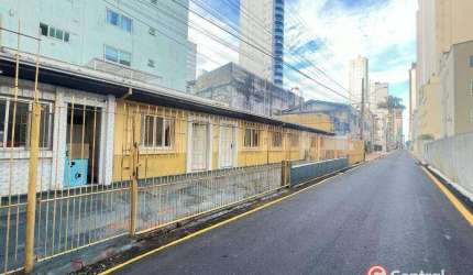 Casa com 3 dormitórios à venda, 150 m² por R$ 2.750.000,00 - Centro - Balneário Camboriú/SC