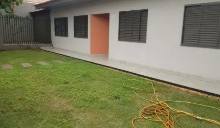 Casa com 3 quartos à venda no Neva, Cascavel , 190 m2 por R$ 800.000