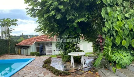 Casa com 4 quartos à venda no Centro, Cascavel , 369 m2 por R$ 1.990.000