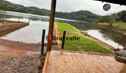 Casa a venda no bairro Marinas de Boa Vista