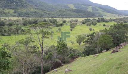 Fazenda em Paulo Lopes Fazenda completa , Santa Catarina, possui 530 hectares aproximadamente.