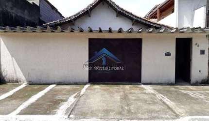 Casa isolada 3 Dormitórios na Vila Mirim em Praia Grande-SP