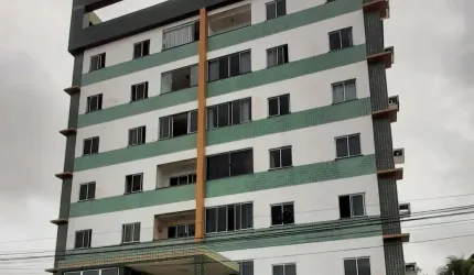 Apartamento próximo ao Colégio Farias Brito Junior e Shopping Via Sul, c/ Sala,  02 quartos ( 01 Suíte ) Closed, Cozinha, Armários, 02 Vagas, Condominio  c/ 01 Elevador e Salão de Festas.