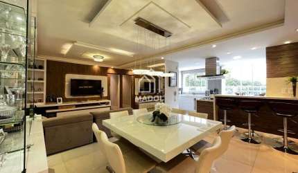 Apartamento à Venda em Centro, Ponta Grossa - PR