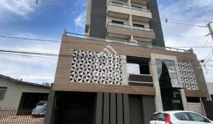 Apartamento à Venda em Oficinas, Ponta Grossa - PR