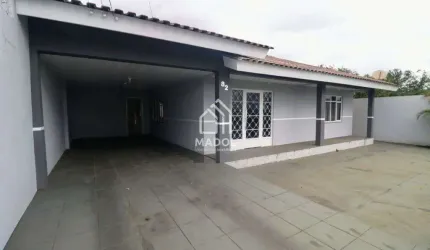 Casa à Venda em Boa Vista, Ponta Grossa - PR