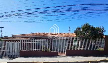 Casa à Venda em Boa Vista, Ponta Grossa - PR