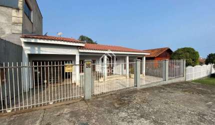 Casa à Venda em Boa Vista, Ponta Grossa - PR