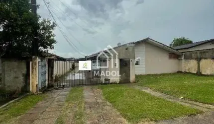 Casa à Venda em Cará-cará, Ponta Grossa - PR