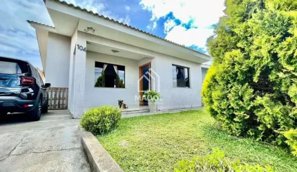 Casa à Venda em Contorno, Ponta Grossa - PR