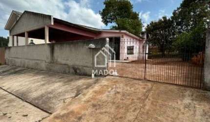 Casa à Venda em Oficinas, Ponta Grossa - PR